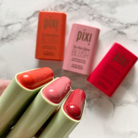 Rubor On-the-Glow tono Juicy | Pixi Beauty-3