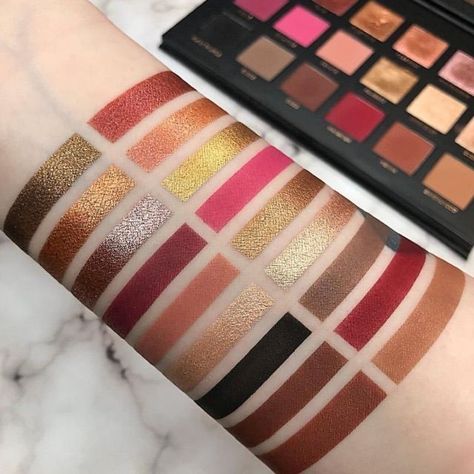 Paleta Rose Gold Remastered | Huda Beauty-1