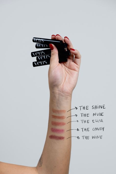 BÁLSAMO DE LABIOS VEUS "THE LIP BALM", TONO: The Nude-4