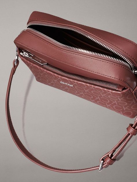 Bandolera CK Must Mono Café Calvin Klein-2