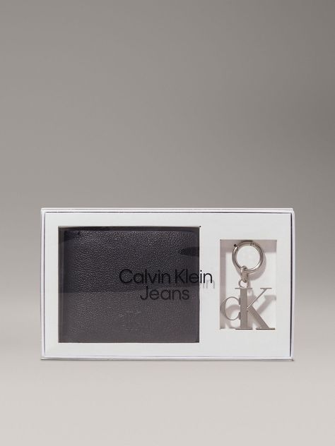 Set de Regalo Billetera y Llavero Negro Calvin Klein-4