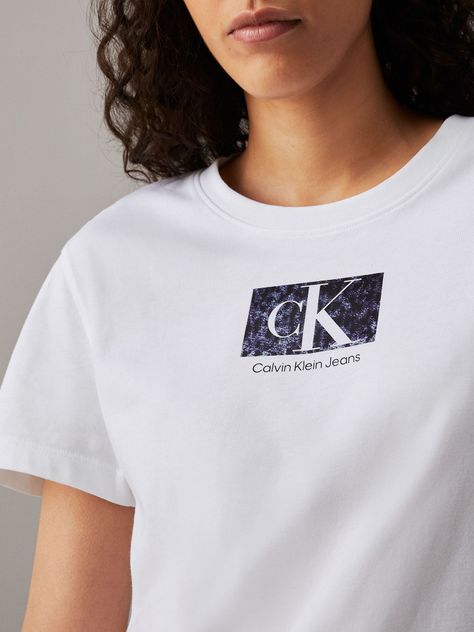 Polera Printed Box Slim Blanco Calvin Klein-3