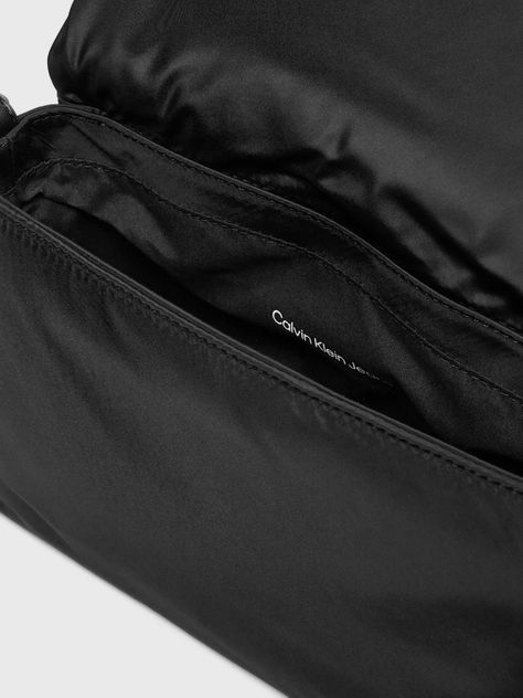 Cartera Micro Mono-Negro Calvin Klein-3