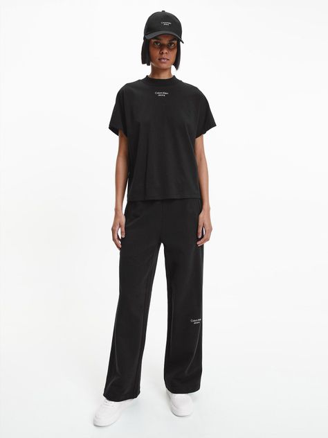 Polera Logo Loose Negro Calvin Klein-1