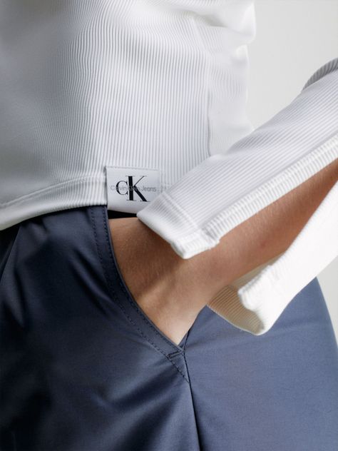 Polera Ls Tab Split Blanco-3