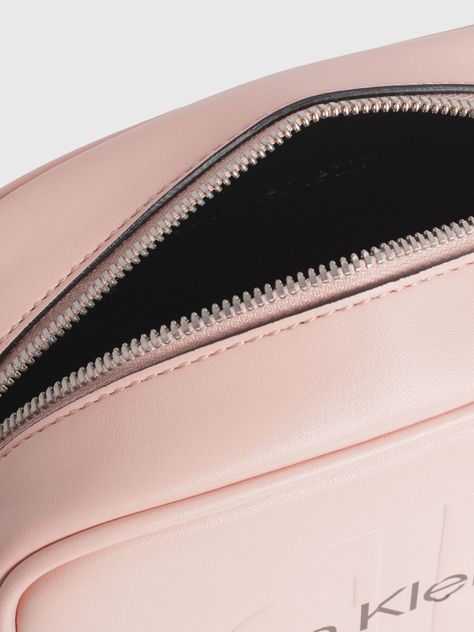 Bandolera Sculpted Mono Rosado Calvin Klein-3