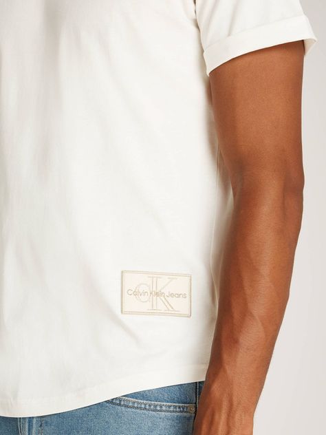 Polera Badge Turn Up Blanco Calvin Klein-3