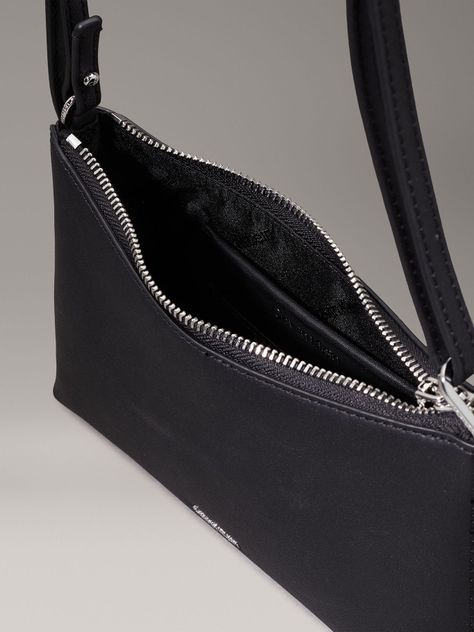 Cartera CK Must Negro Calvin Klein-2