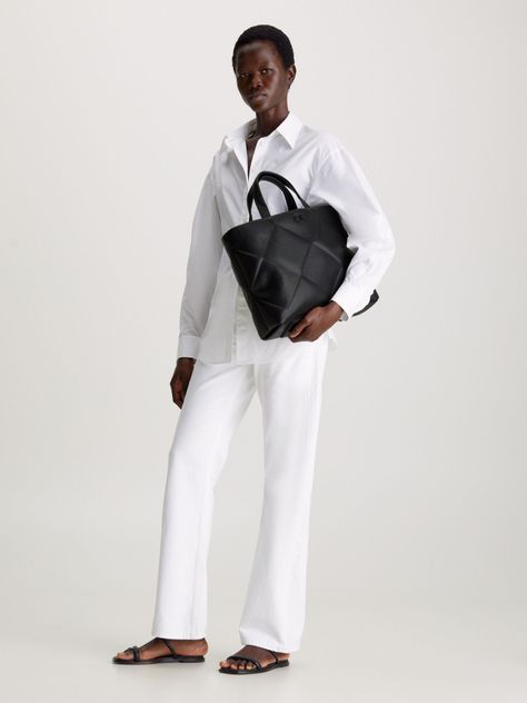 Cartera Shopper Quilt Negro Calvin Klein-4