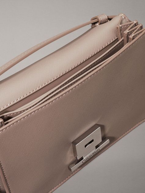 Bandolera CK Linear Beige Calvin Klein-2
