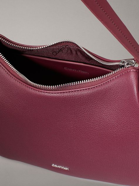 Cartera CK Refine Burdeo Calvin Klein-2