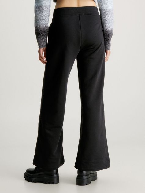 Jogger Ck Embro Badge Negro Calvin Klein-2