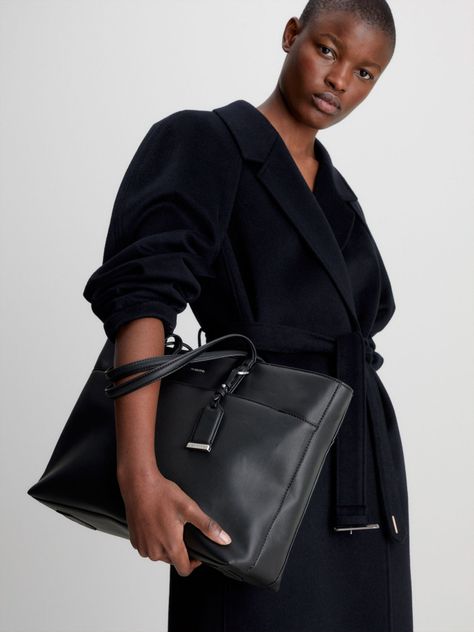 Cartera EU Must Shopper Lg Negro Calvin Klein-4