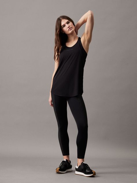 Polera Essentials Negro Calvin Klein-1