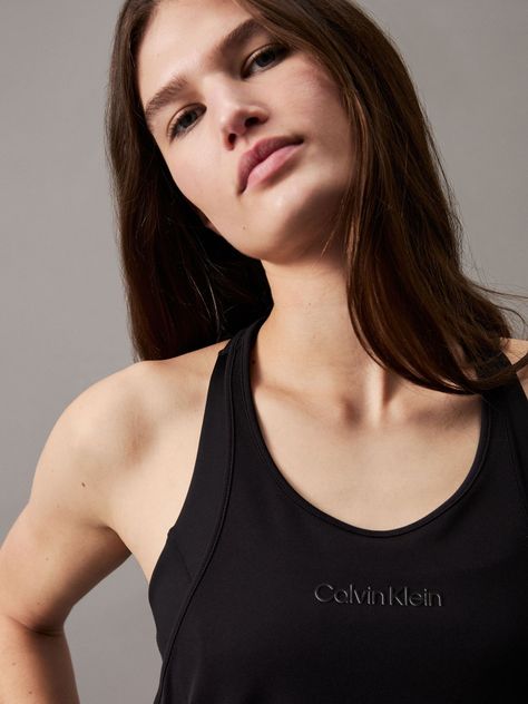 Polera Essentials Negro Calvin Klein-3