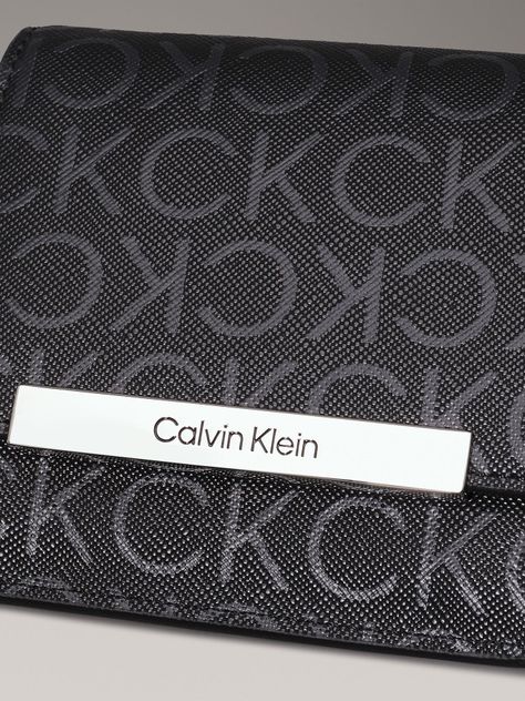 Billetera CK Linear Negro Calvin Klein-3