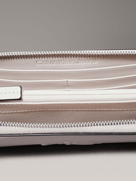 Billetera Sculpted Deboss Blanco Calvin Klein-2