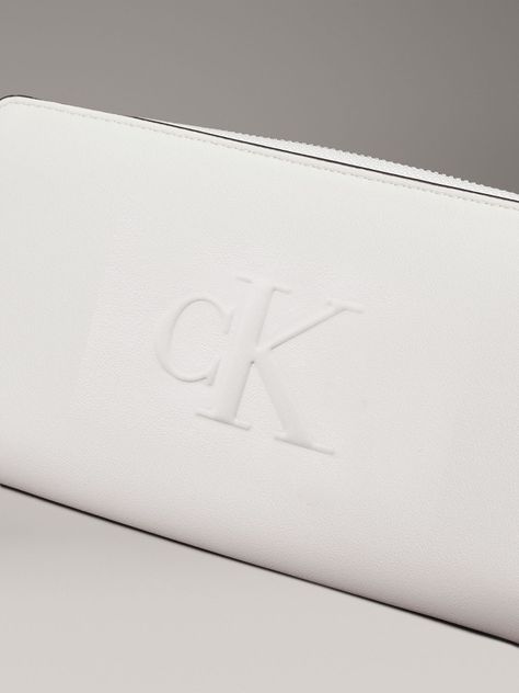 Billetera Sculpted Deboss Blanco Calvin Klein-3
