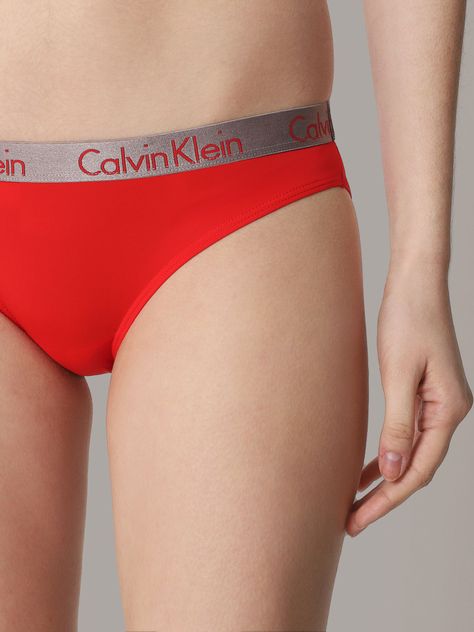 Calzón Bikini Radiant Micro Rojo Calvin Klein-3