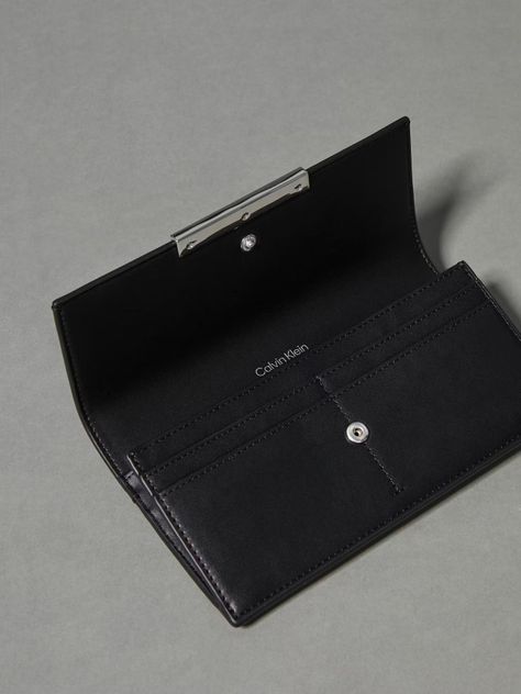 Billetera Linear Large Trifold Slim Negro Calvin Klein-2