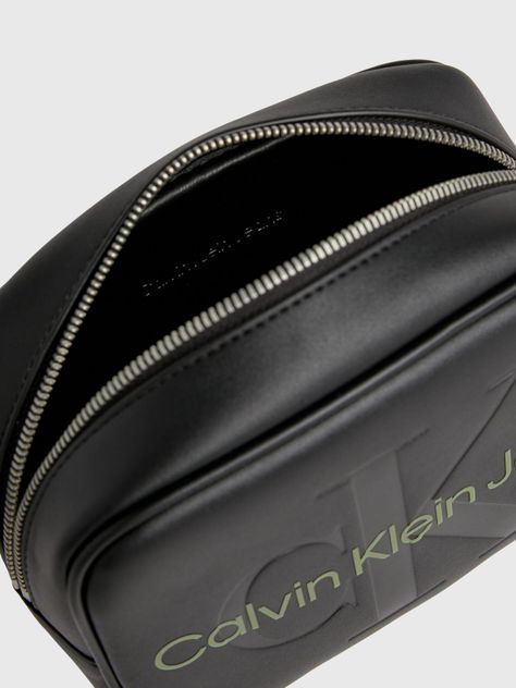 Bandolera Sculpted Mono Negro Calvin Klein-3