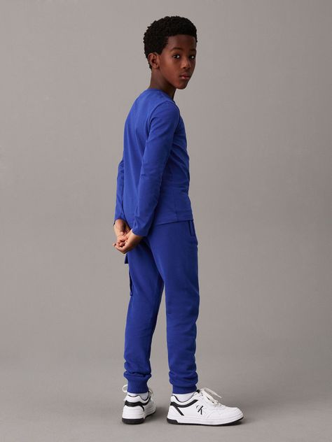 Jogger Niño Badge Relaxed Azul Calvin Klein-2