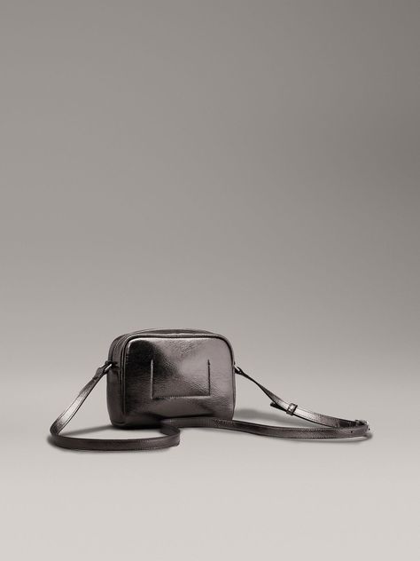 Bandolera Sculpted Tum Gris Calvin Klein-4