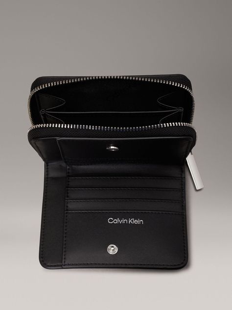 Set de Regalo Billetera + Llavero Negro Calvin Klein-2