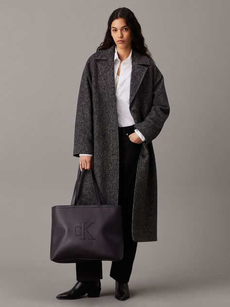 Cartera Tote Sculpted Slim Negro Calvin Klein-1