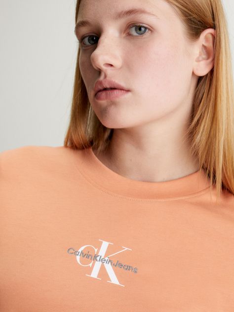 Polera Monologo Slim Fit Naranja-3