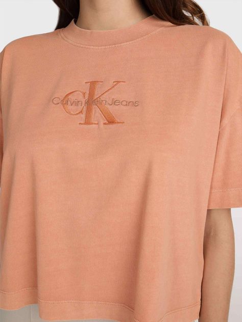 Polera Mineral Dye Monologo Naranja-3