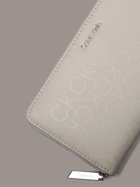 Billetera Ck Must Mono Beige Calvin Klein-2