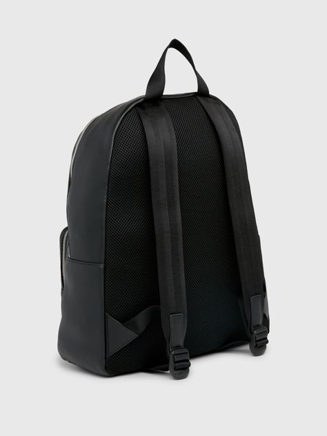 Mochila Sculpted Campus Negro Calvin Klein-1