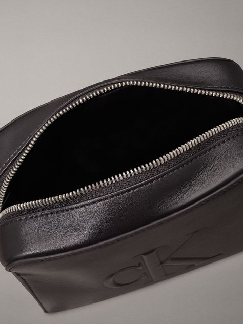 Bandolera Sculpted Deboss Negro Calvin Klein-2