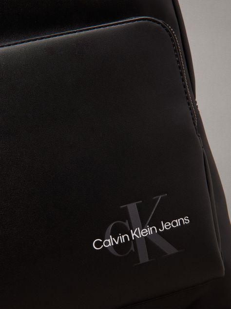 Mochilas Monogram Soft Negro Calvin Klein-5