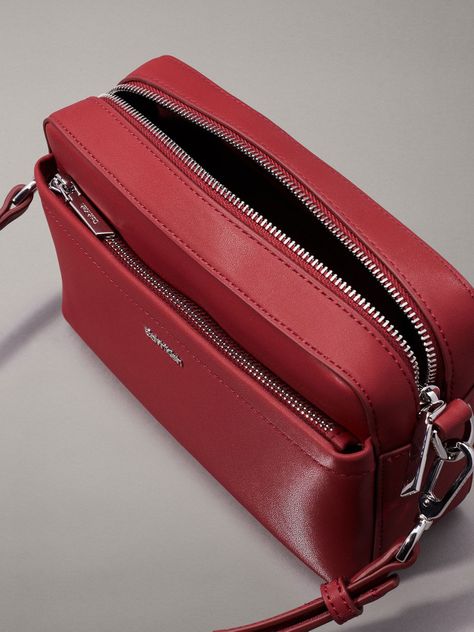 Bandolera CK Must Convertible Rojo Calvin Klein-3