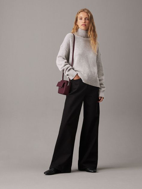 Bandolera CK Linear Saffiano Burdeo Calvin Klein-1