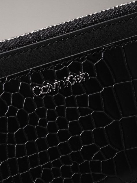 Tarjetero CK Must Croco Negro Calvin Klein-3