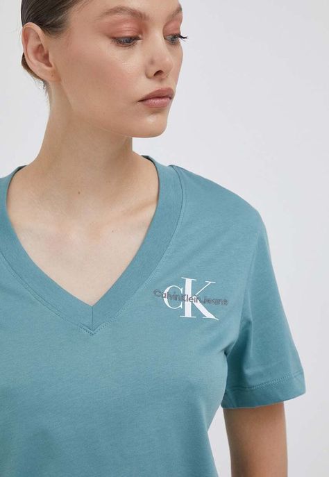 Polera Monologo Slim V-Neck Verde-3