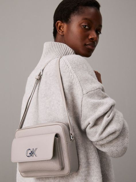 Bandolera Re-Lock Gris Calvin Klein-1