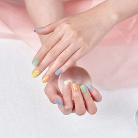 Uñas Press On Manicura Dashing Diva MGL3S092RR-1