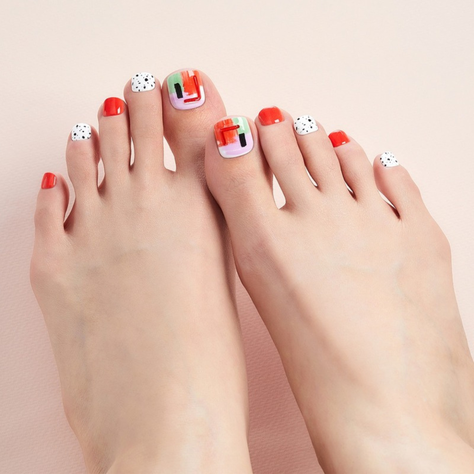 Uñas press on Pedicura Dashing Diva MDR1281P-1