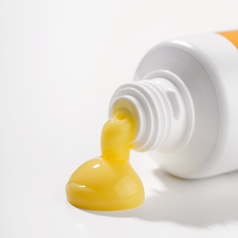 Crema Facial Iluminadora con Espino Amarillo Isntree-1