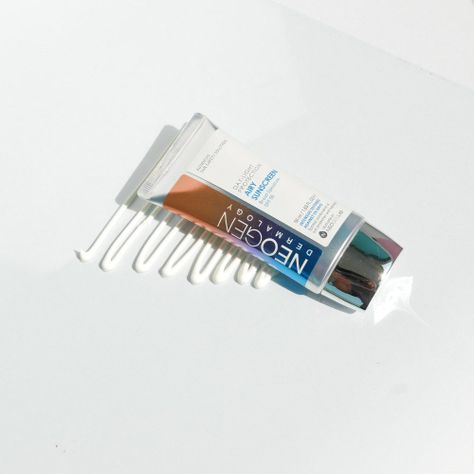 Day Light Protection Airy Sunscreen SPF 50-2