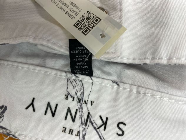 Jeans White House Black Market Talla M (6081)-3
