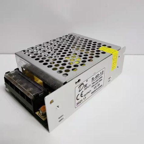 Fuente De Poder 12v 5A Para Tira Led Y Cámaras De Seguridad-0