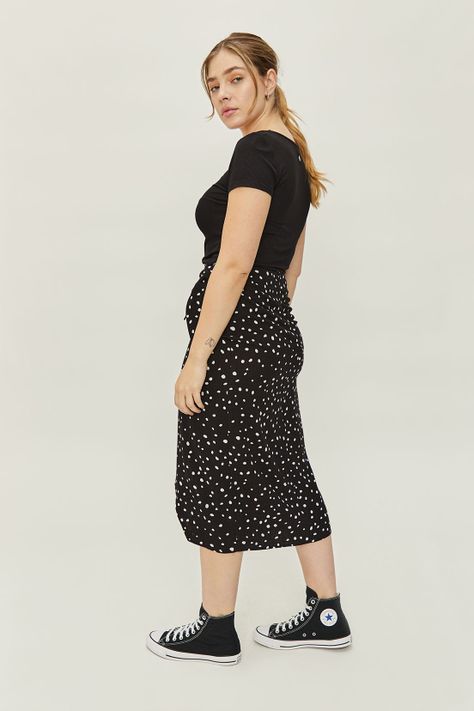 Falda Fantasia Larga Negro iO 12420224001102-3
