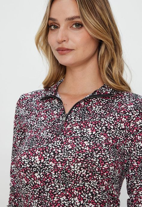 Polera Cuello Alto Estampada Negro Ash 14307124054102-1