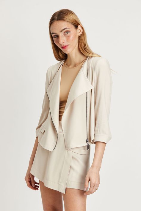 Casaca Lisa Beige iO 17520224007106-0