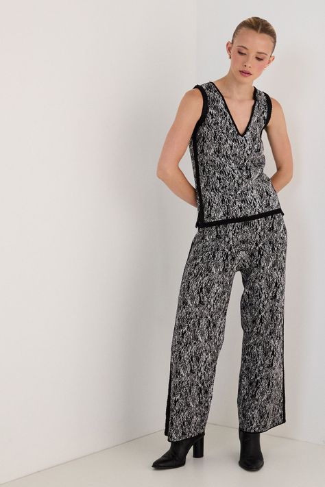 Polera Tejida Print Negro 18207125002102-1